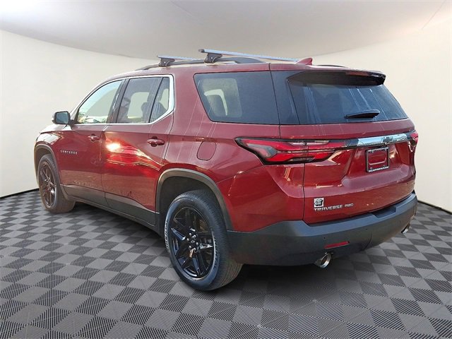 2022 Chevrolet Traverse Leather photo 3