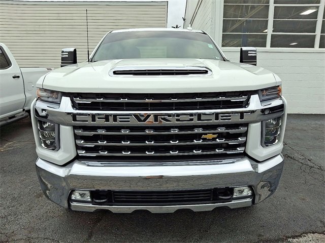 2021 Chevrolet Silverado 2500HD LTZ photo 2