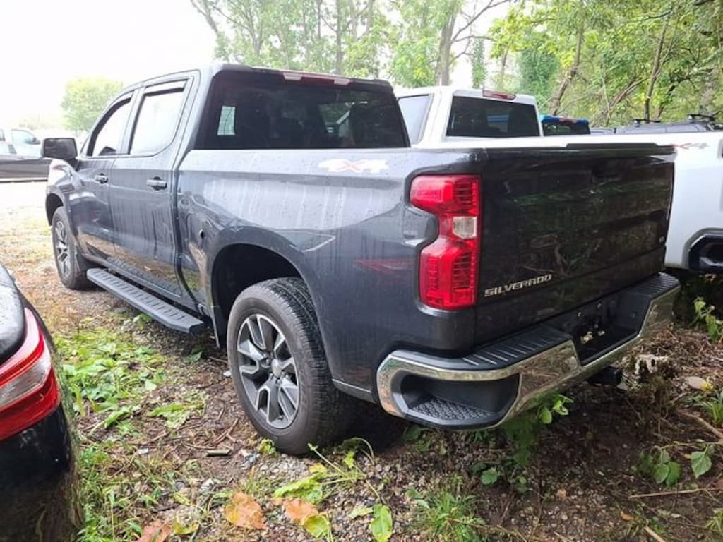 Used 2023 Chevrolet Silverado 1500 LT Truck Crew Cab