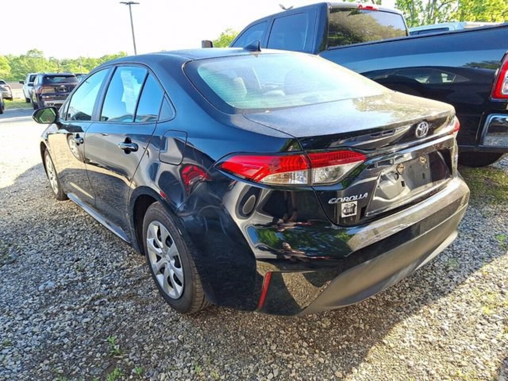 Used 2024 Toyota Corolla LE