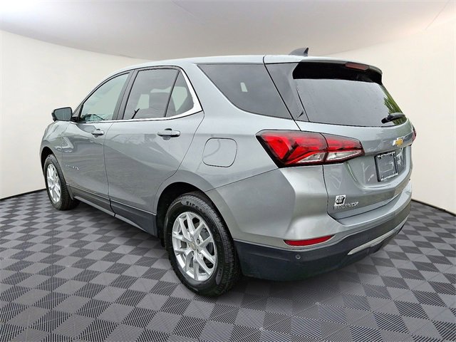2024 Chevrolet Equinox LT photo 3