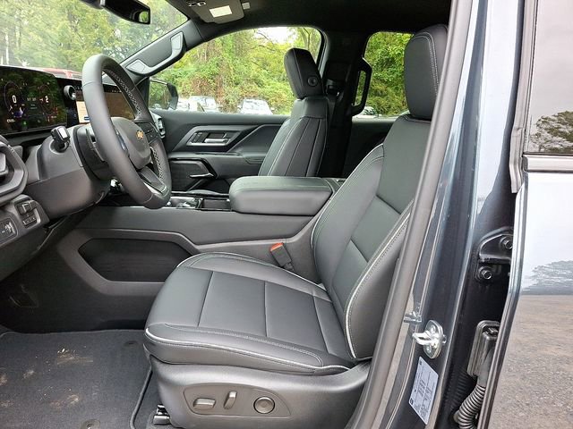 2026 Chevrolet Silverado EV LT - Photo 9