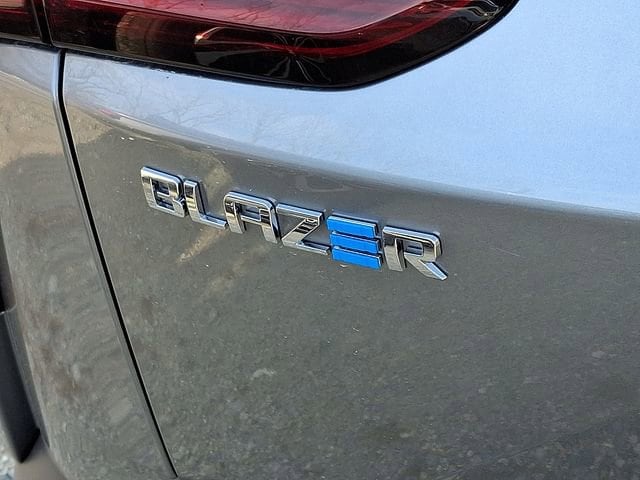 2026 Chevrolet Blazer EV LT - Photo 18
