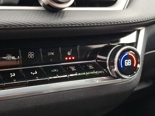 2025 Chevrolet Equinox LT - Photo 23