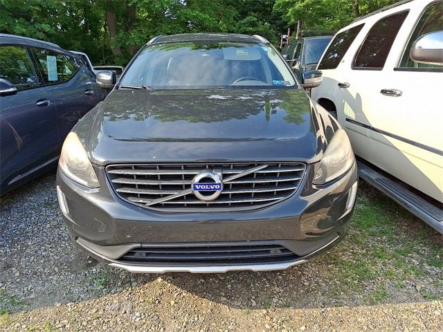 Used 2015 Volvo XC60 T6 with VIN YV4902RK1F2723731 for sale in Paoli, PA