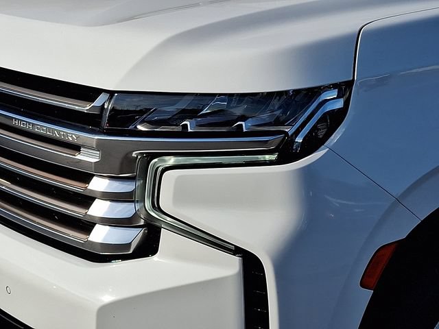 2023 Chevrolet Suburban High Country - Photo 9