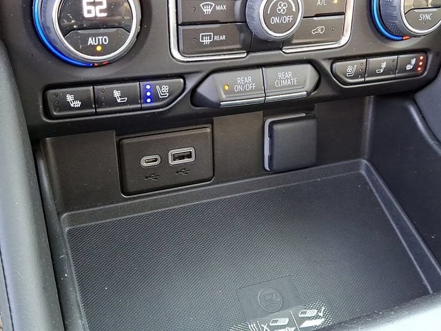 2023 Chevrolet Suburban High Country - Photo 27