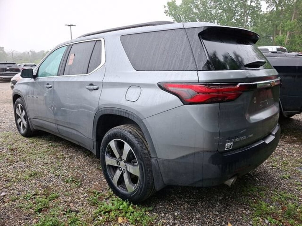 Used 2023 Chevrolet Traverse LT Leather SUV