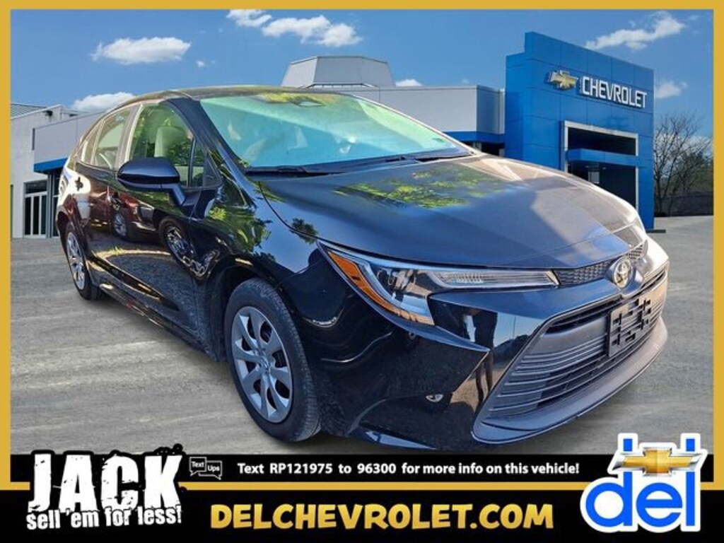Used 2024 Toyota Corolla LE