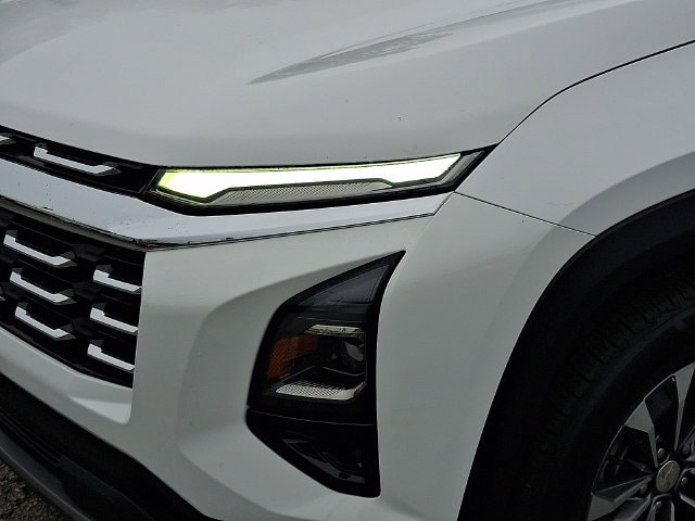 2025 Chevrolet Equinox LT - Photo 9