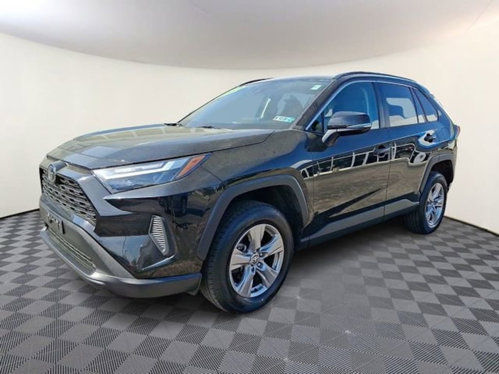 Used 2024 Toyota RAV4 XLE