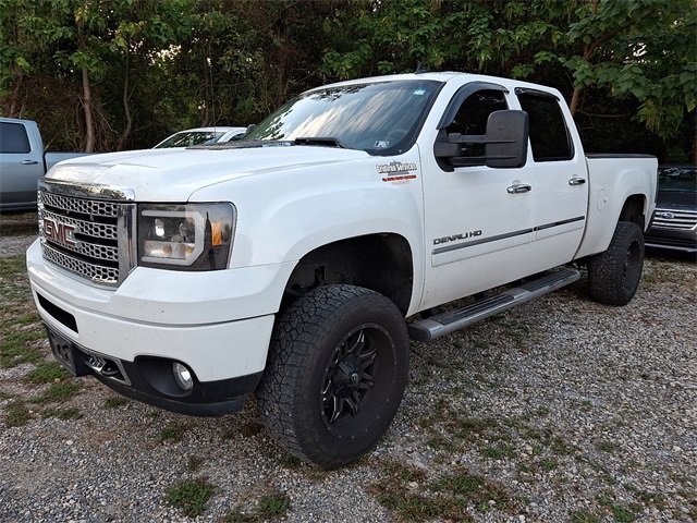 2011 Gmc Sierra 2500 HD Denali photo 2