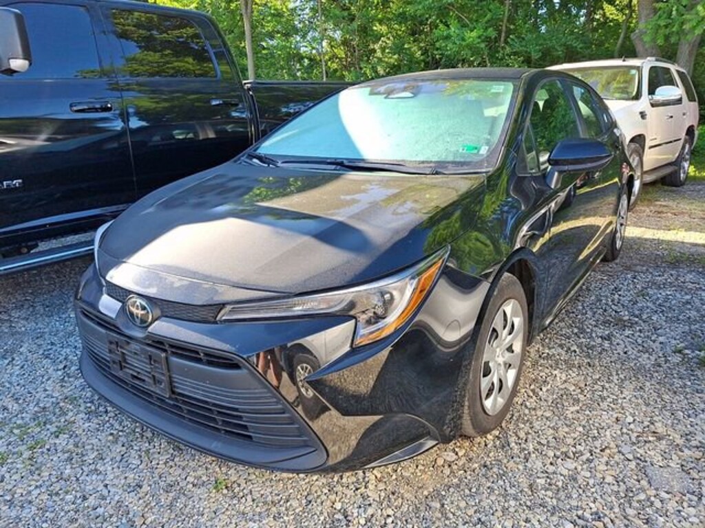 Used 2024 Toyota Corolla LE