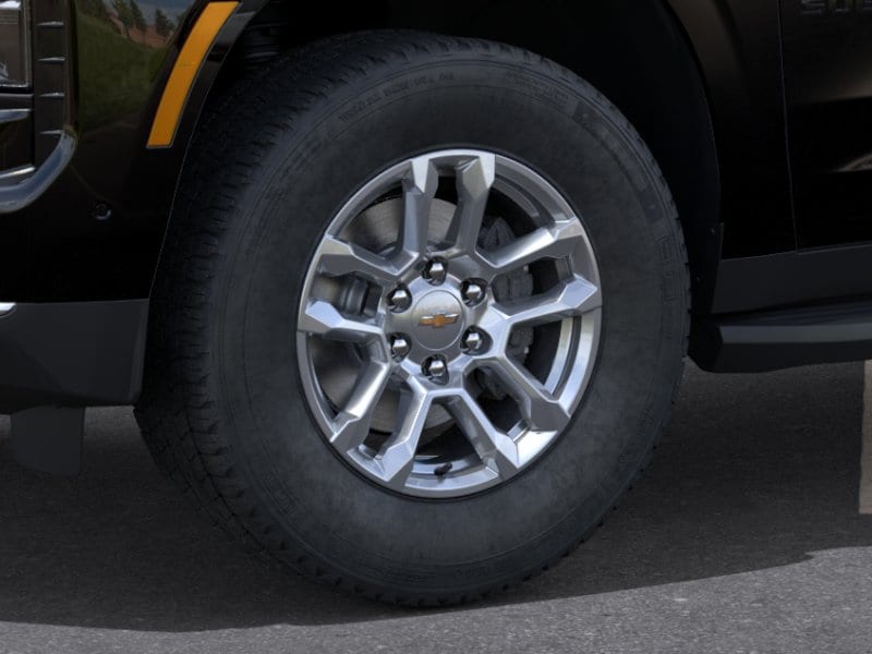 2026 Chevrolet Suburban LS - Photo 9