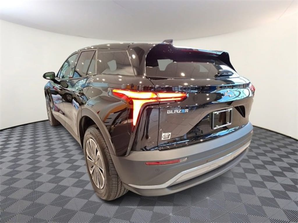 New 2026 Chevrolet Blazer EV LT SUV