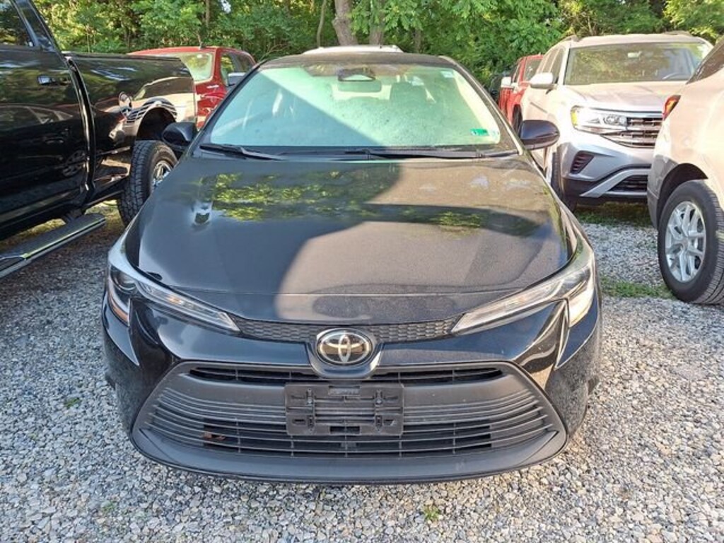 Used 2024 Toyota Corolla LE