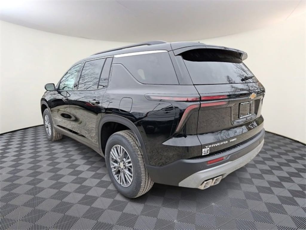 New 2026 Chevrolet Traverse LT SUV