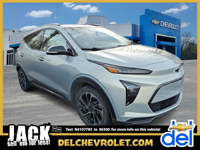 2022 Chevrolet Bolt EUV Premier's photo