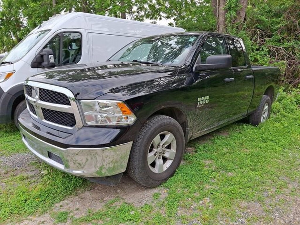 Used 2024 Ram 1500 Classic SLT