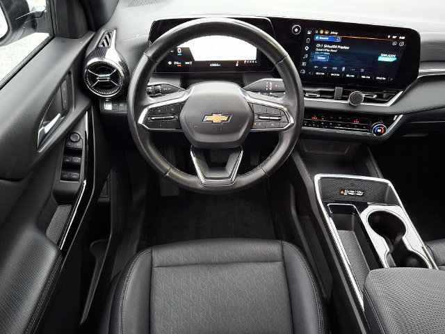 2025 Chevrolet Equinox LT - Photo 12