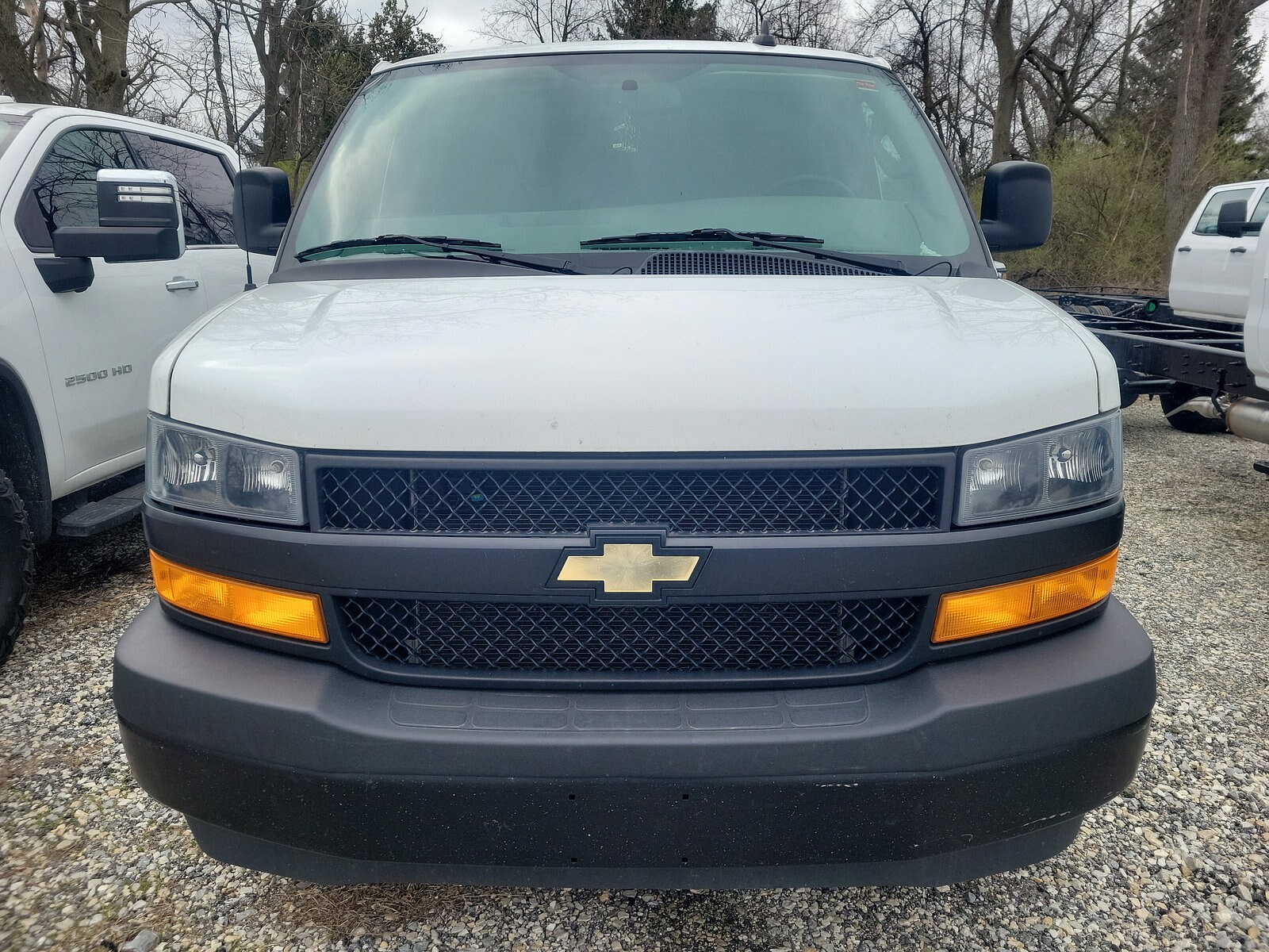 2020 Chevrolet Express 2500 Work Van photo 2