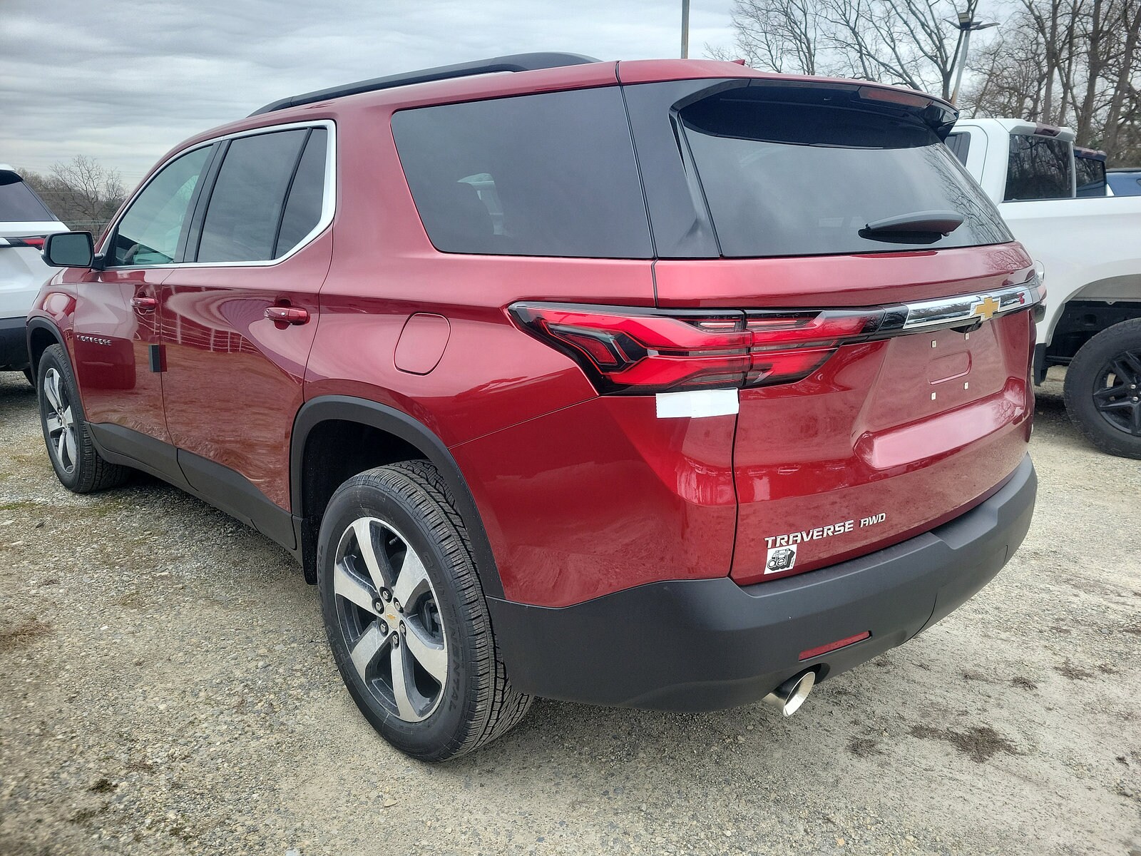 2023 Chevrolet Traverse photo 3