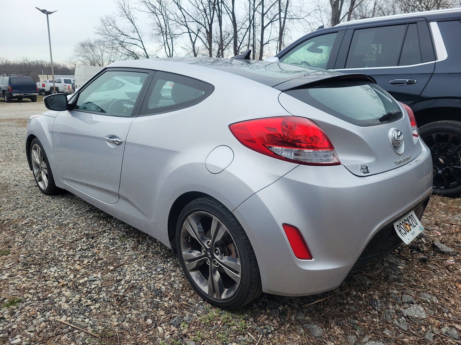 2017 Hyundai Veloster Value Edition photo 4