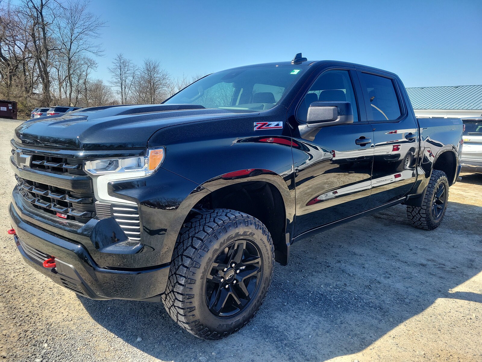 2023 Chevrolet Silverado 1500 LT Trail Boss photo 2