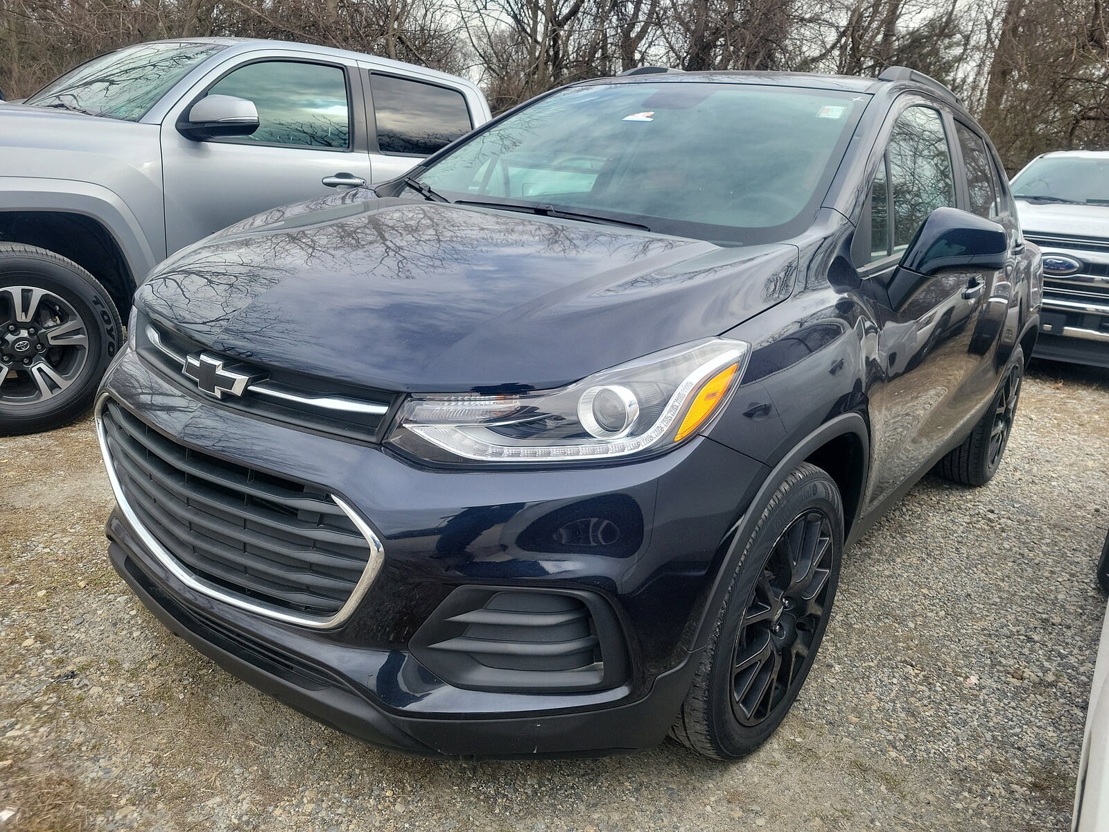 2021 Chevrolet Trax LT photo 3