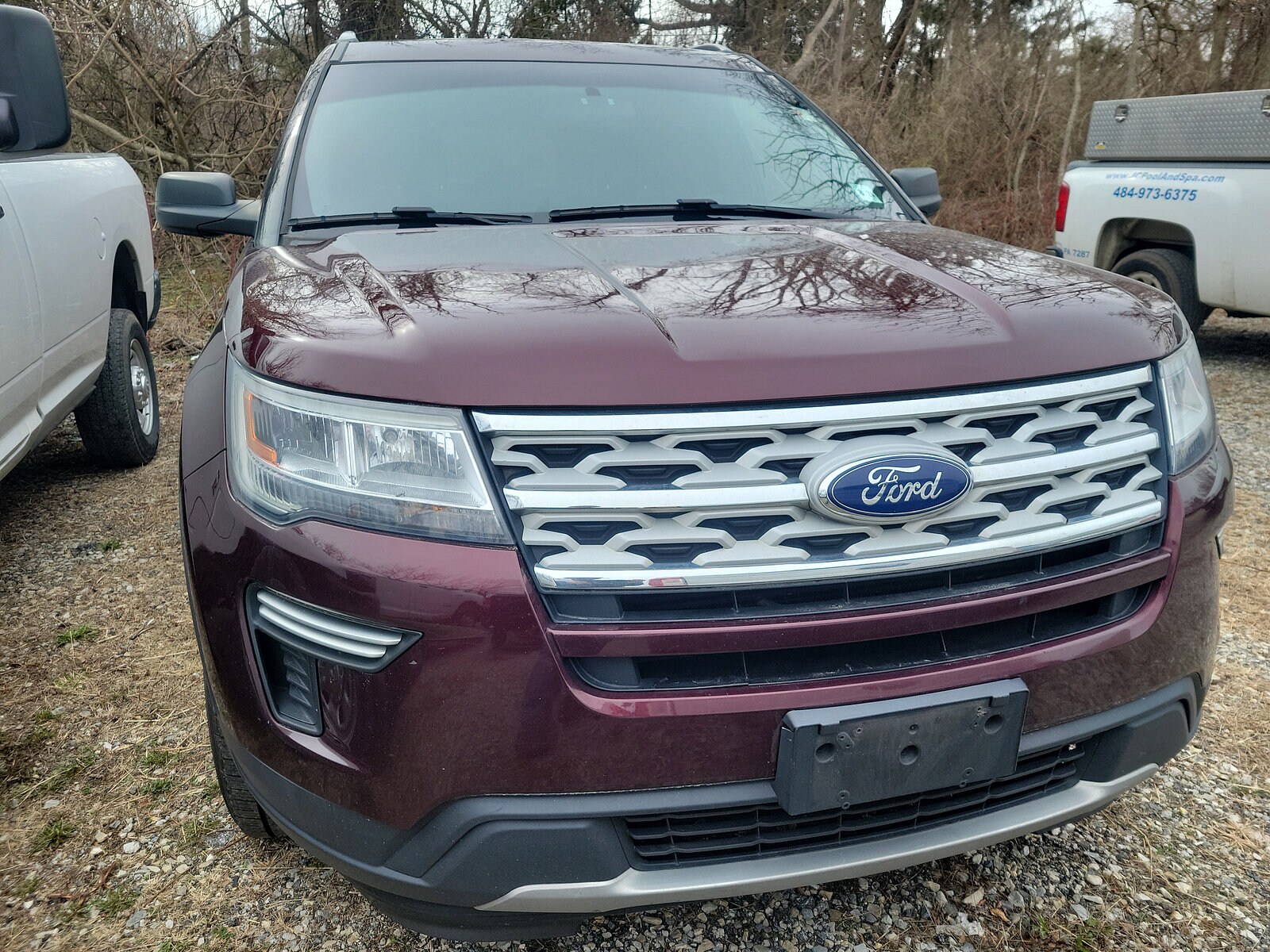 2019 Ford Explorer XLT photo 2