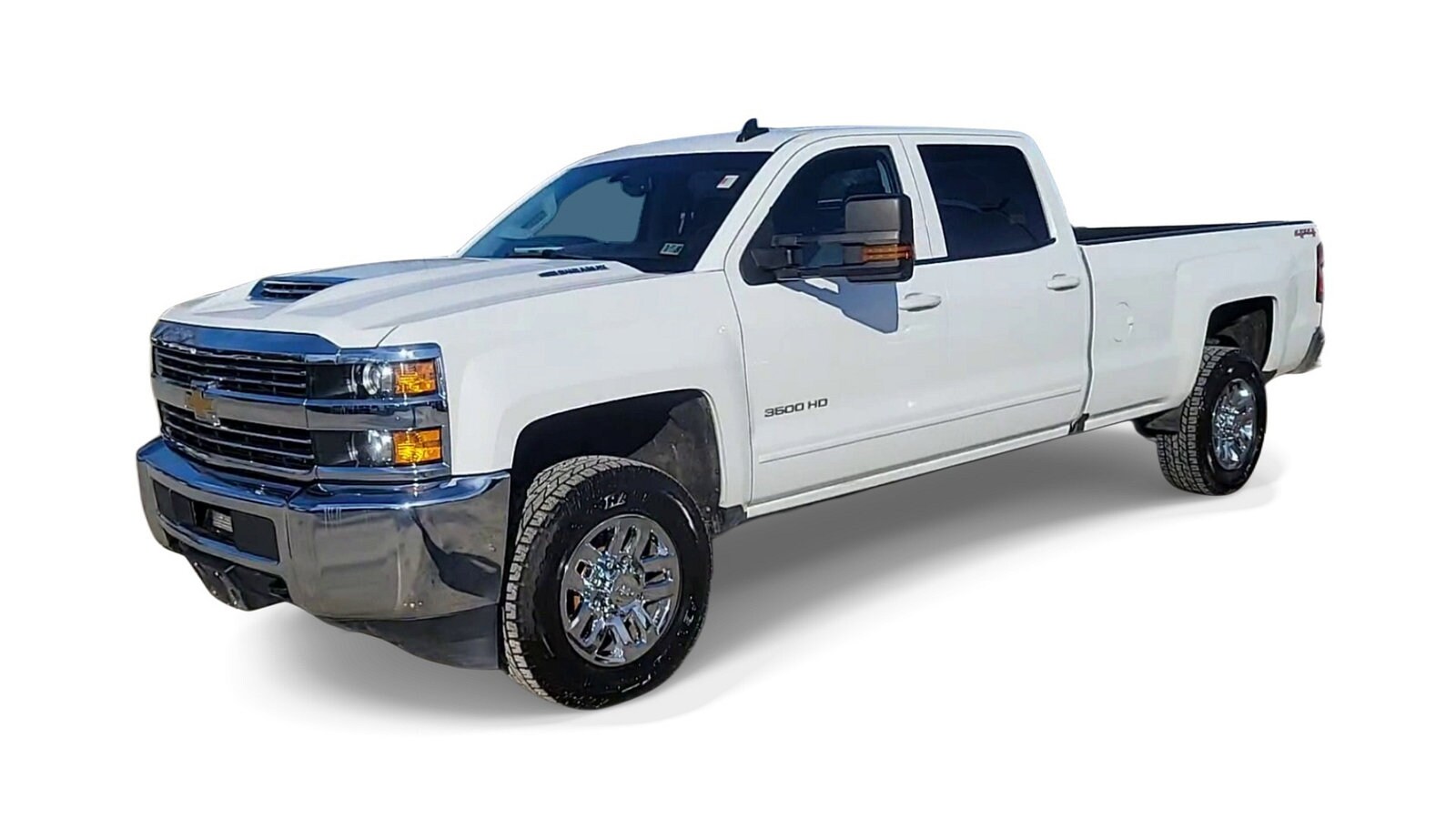 2017 Chevrolet Silverado 3500HD LT photo 4