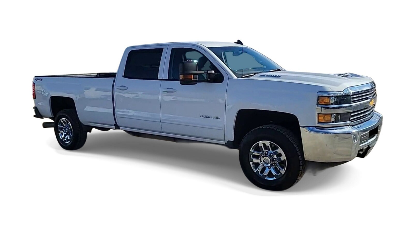 2017 Chevrolet Silverado 3500HD LT photo 2