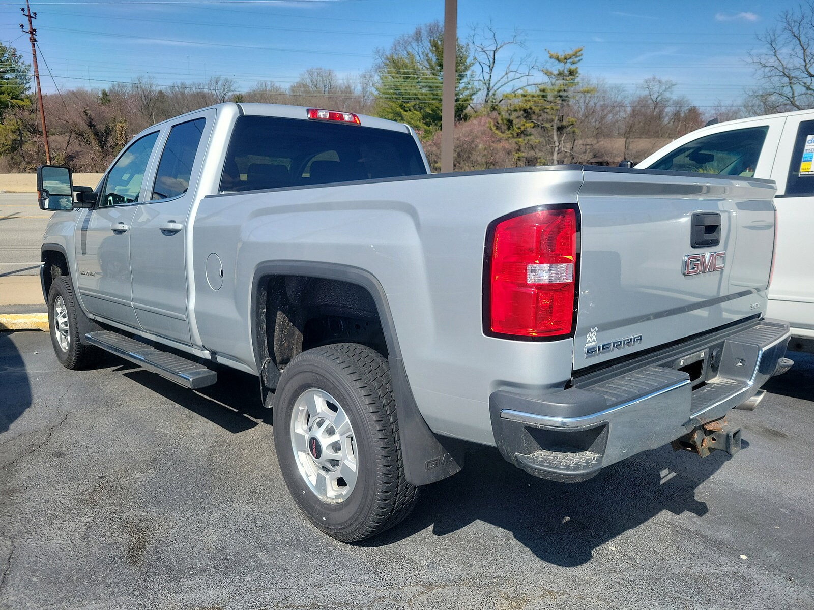 2017 Gmc Sierra SLE photo 4