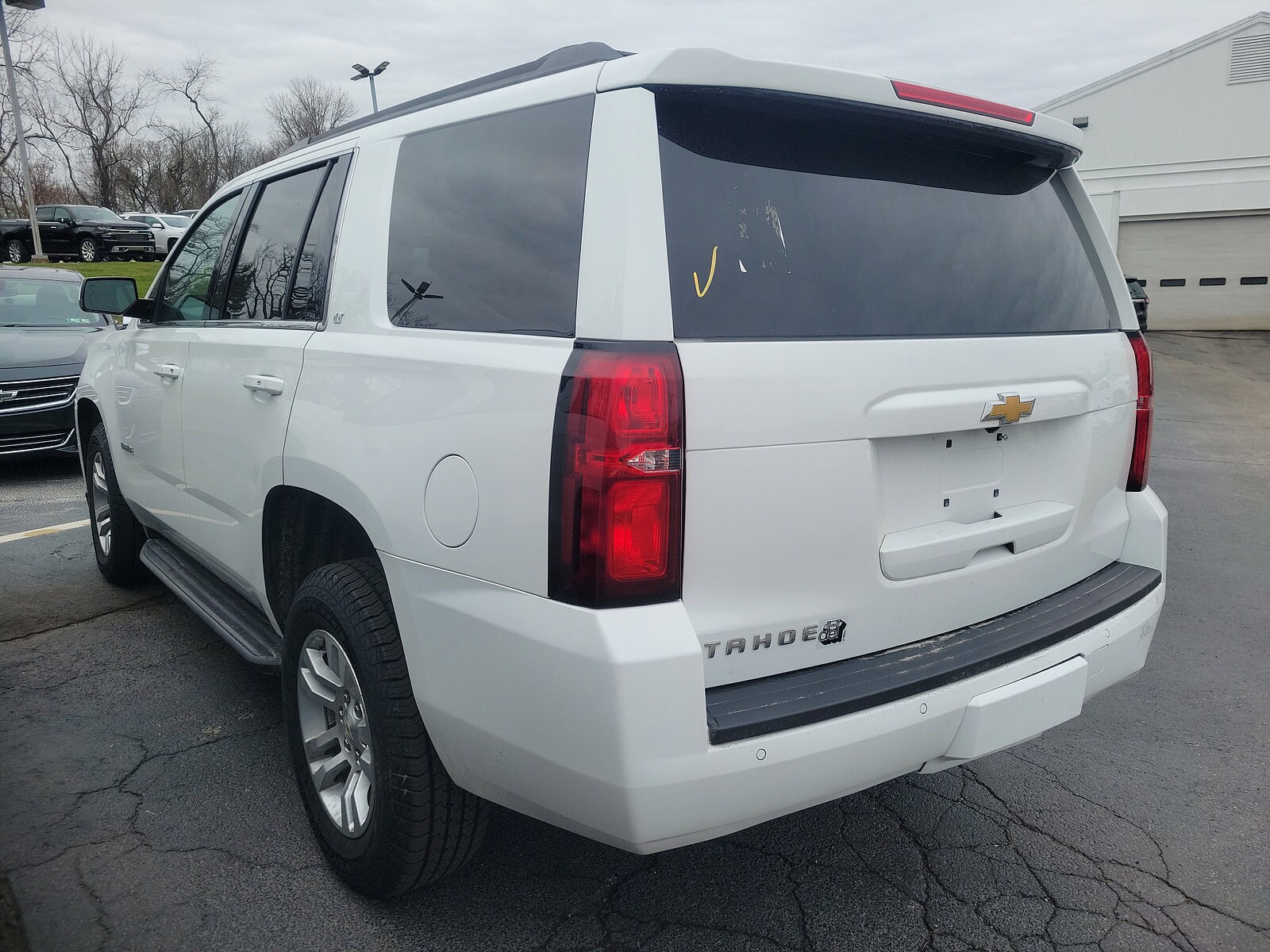 2020 Chevrolet Tahoe LT photo 4