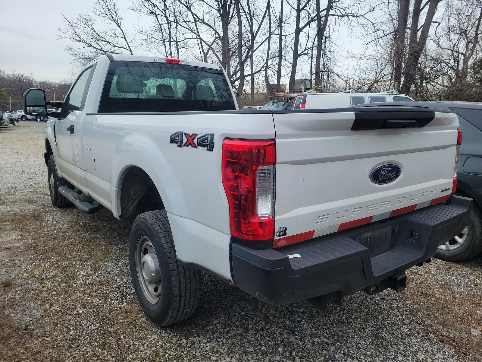 2017 Ford F-250 XL photo 4