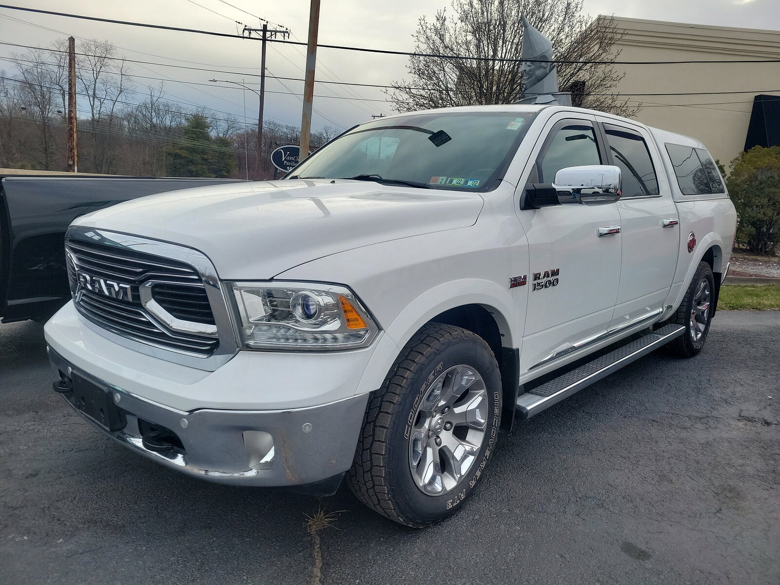 2016 Ram 1500 Longhorn Limited photo 3