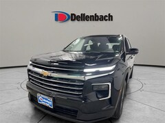 2025 Chevrolet Traverse LT SUV