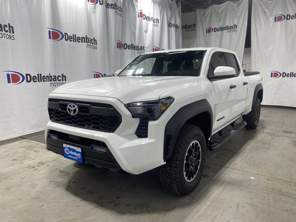 Used 2025 Toyota Tacoma 4WD SR