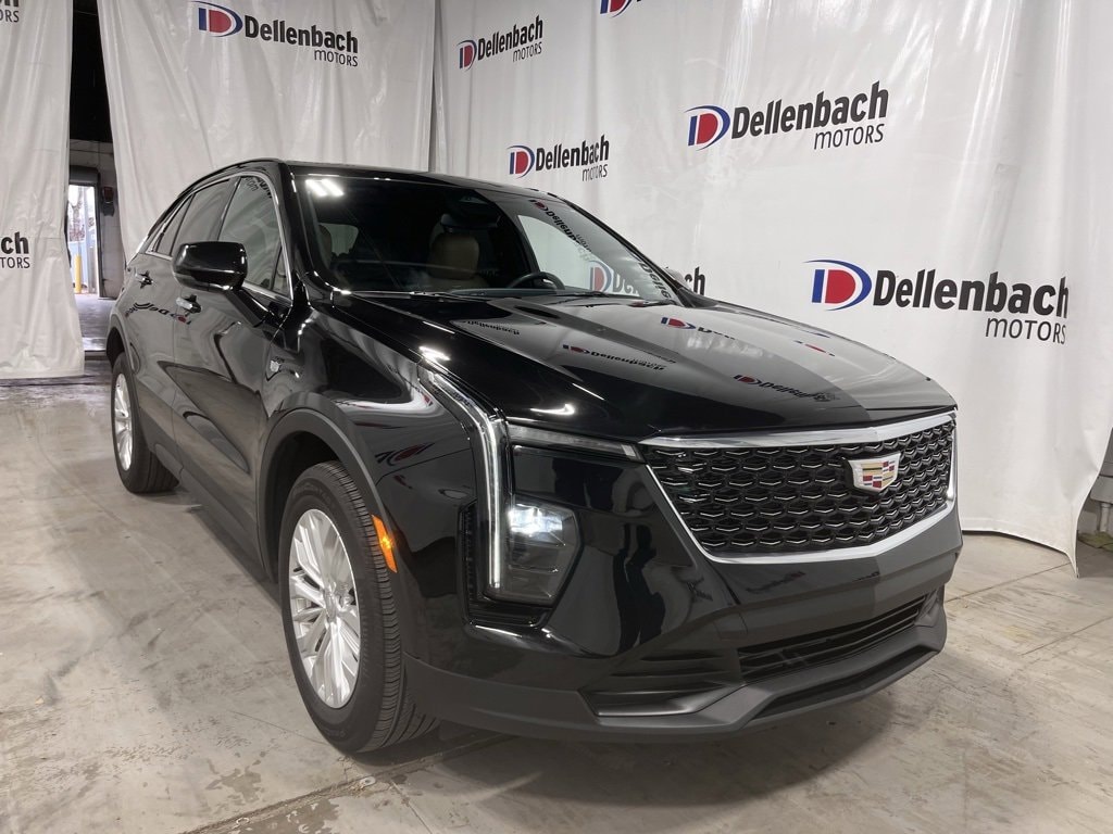 2024 Cadillac XT4 Luxury's photo