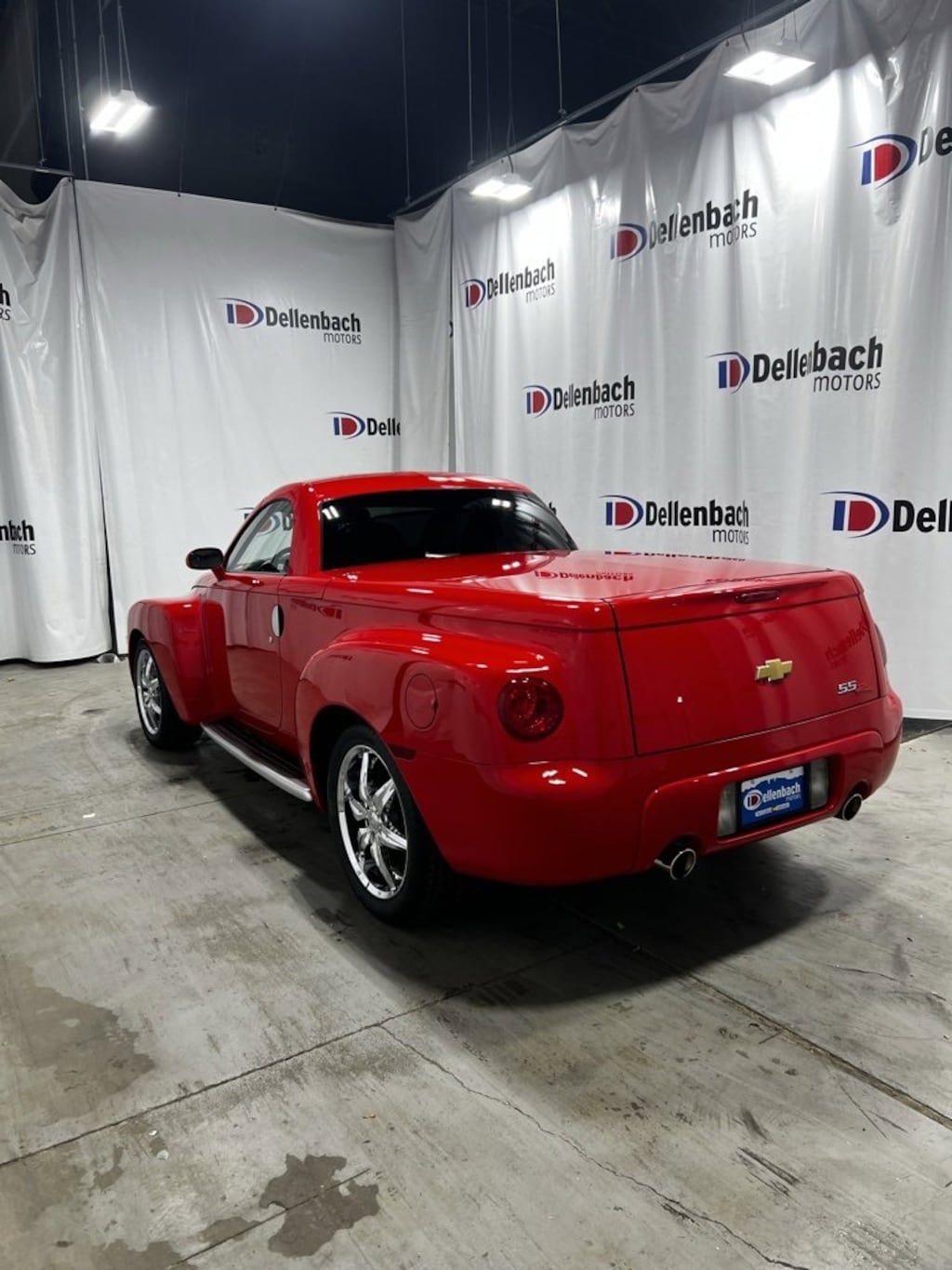 Used 2005 Chevrolet SSR LS Car