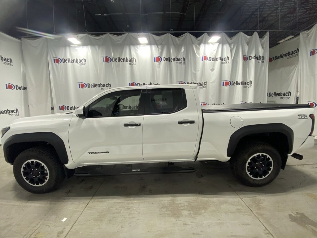 Used 2025 Toyota Tacoma 4WD SR