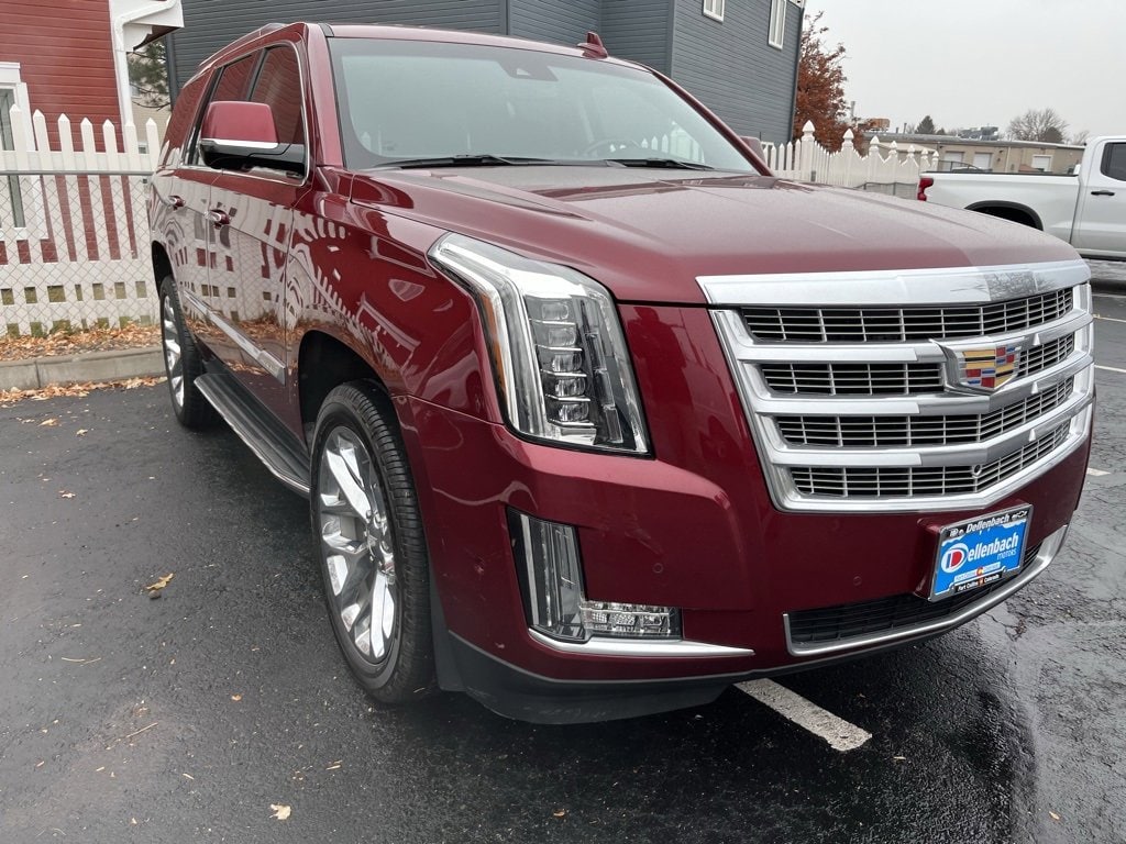 2020 Cadillac Escalade Luxury's photo