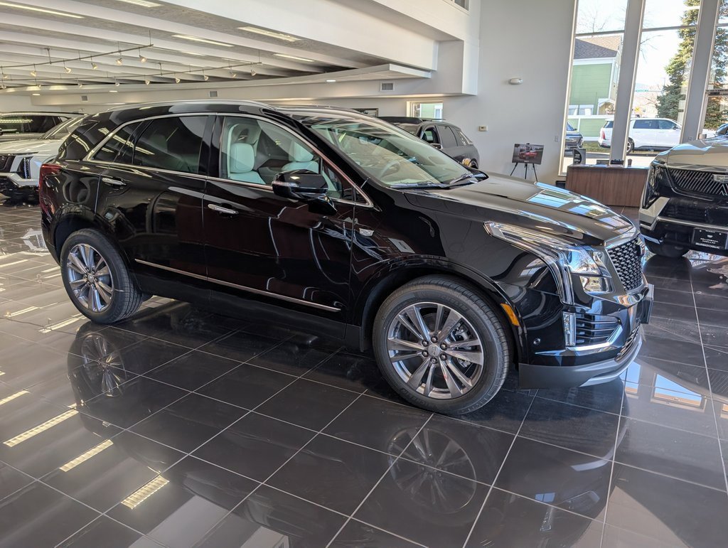 2025 Cadillac XT5 Premium Luxury's photo