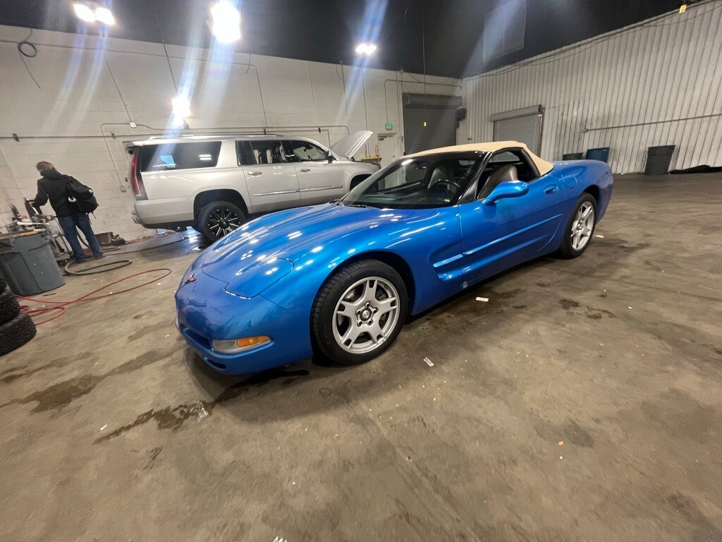 1999 Chevrolet Corvette Base Convertible photo 2