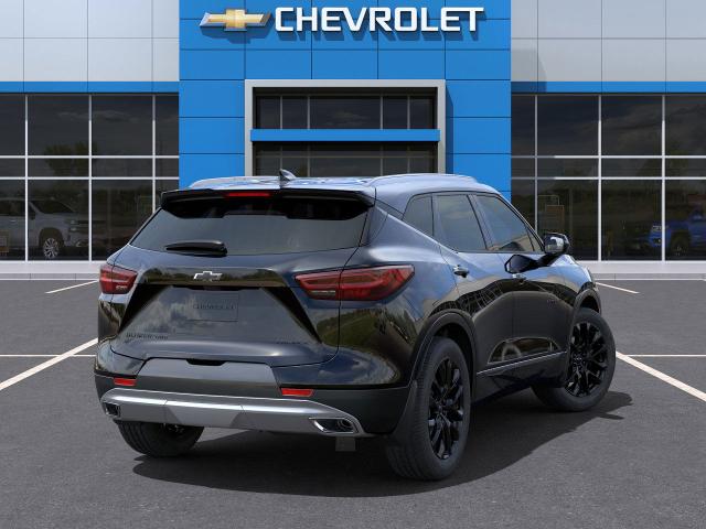 2025 Chevrolet Blazer Premier photo 2