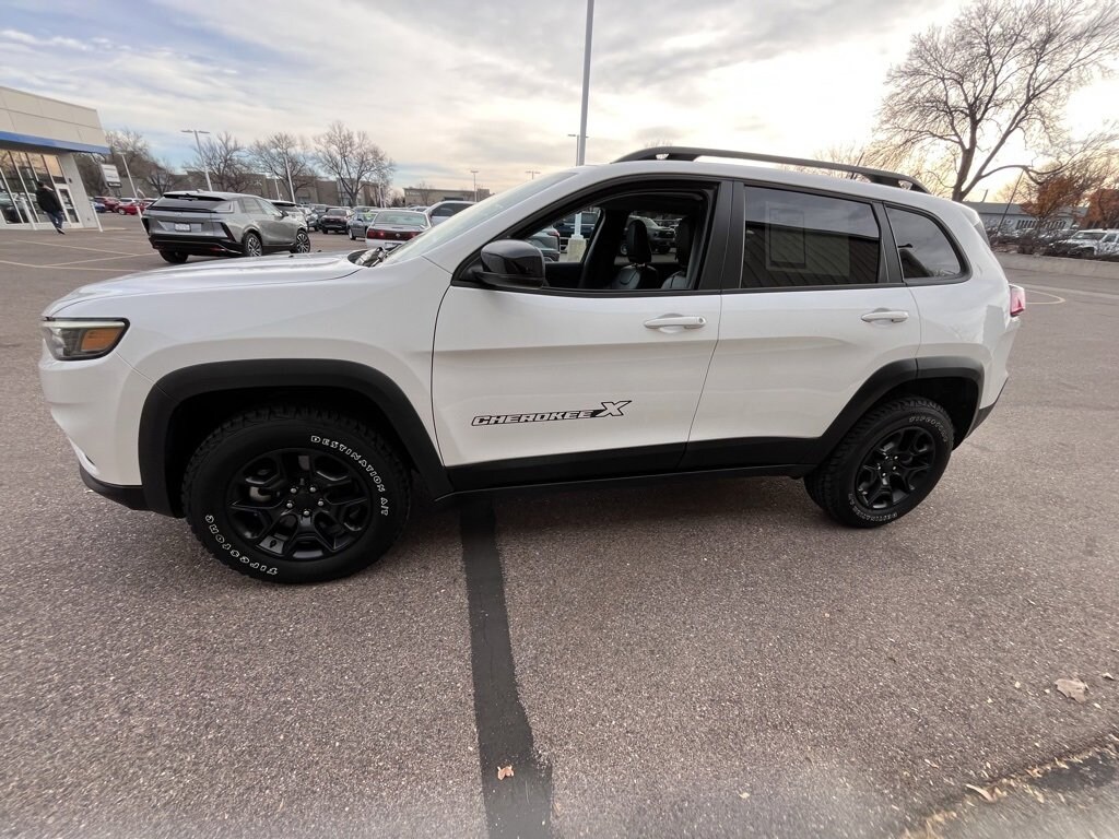 Used 2022 Jeep Cherokee X