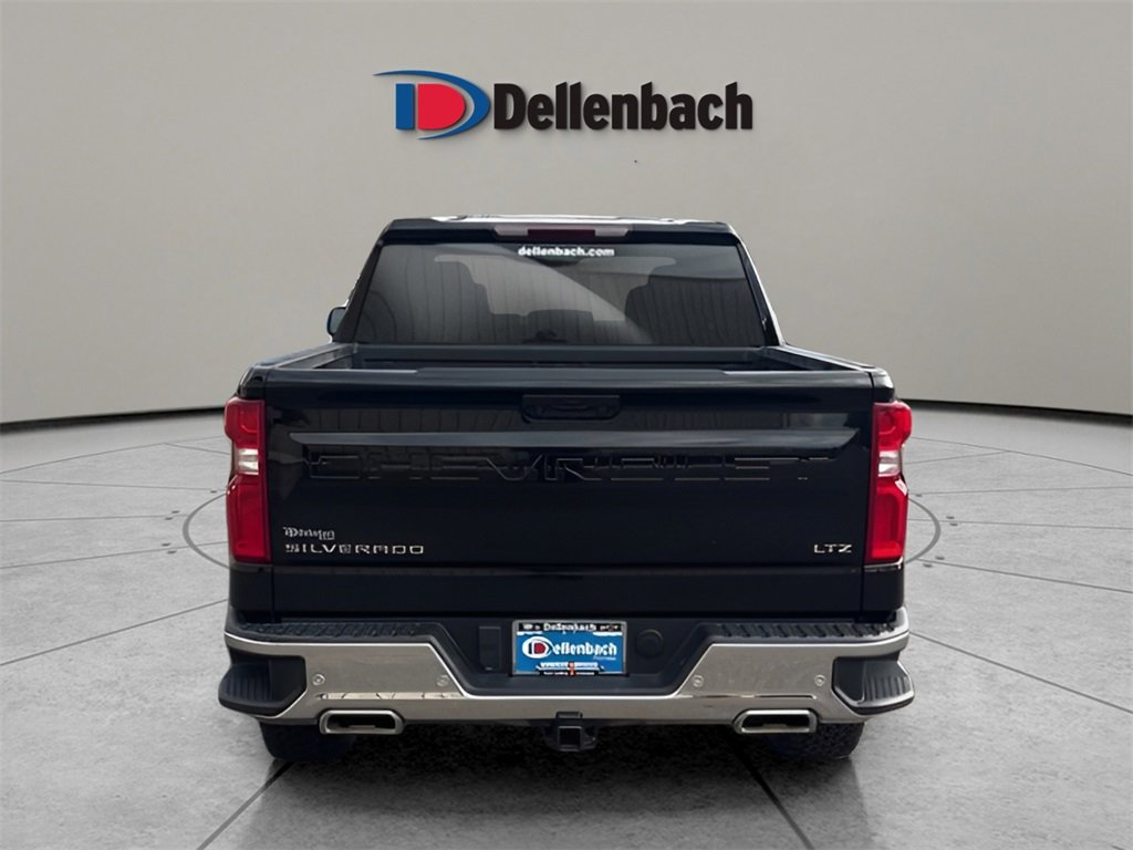2022 Chevrolet Silverado 1500 LTZ photo 3