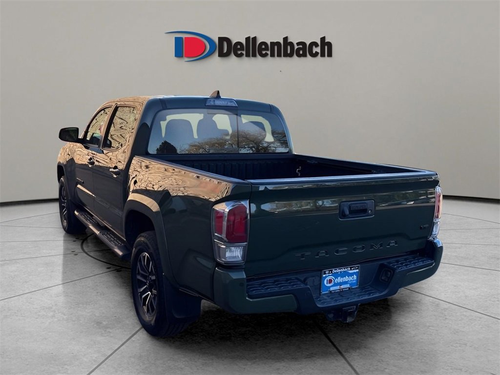 2022 Toyota Tacoma TRD Sport V6 4x4 SR photo 2