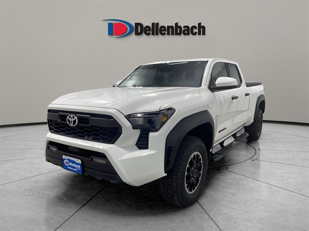 Used 2025 Toyota Tacoma 4WD SR