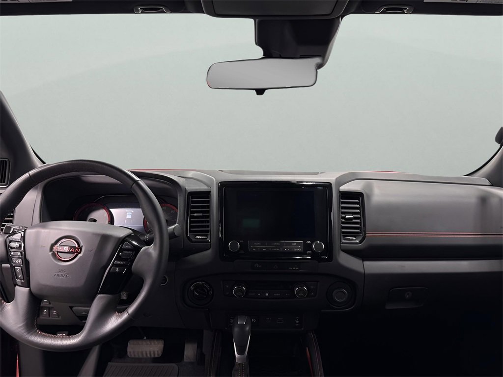 2023 Nissan Frontier PRO-4X photo 2